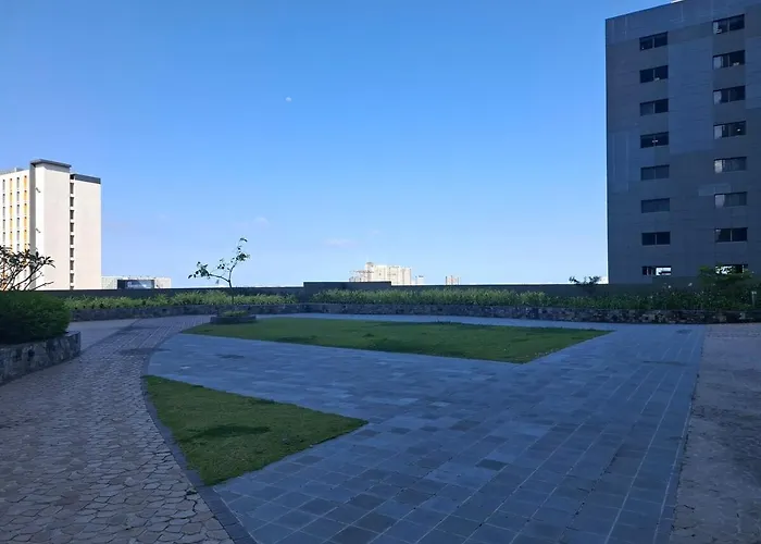 Cozy With Pool And Netflix At It Park